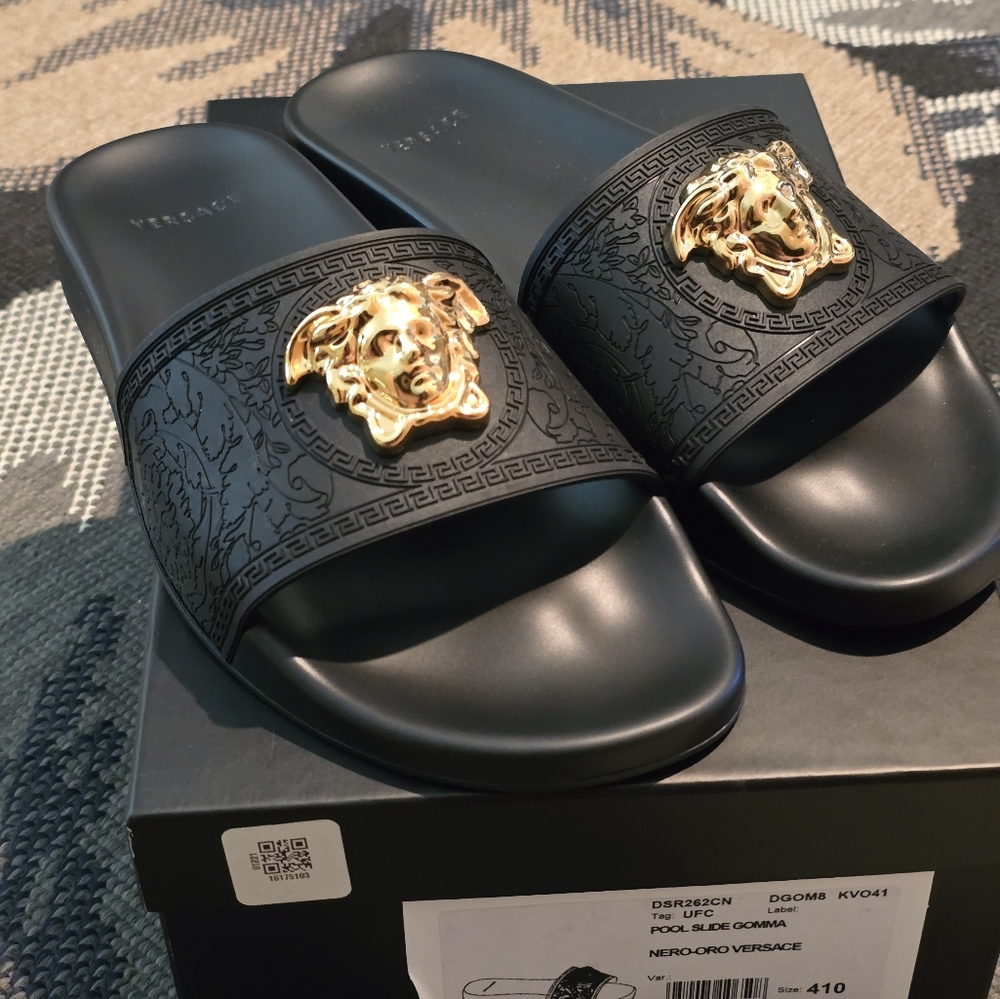 Versace Black and Gold  La Medusa/Pool Side Gomma